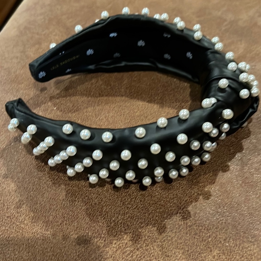 Lele Sadoughi Jet Black Faux Leather Pearl Headband
